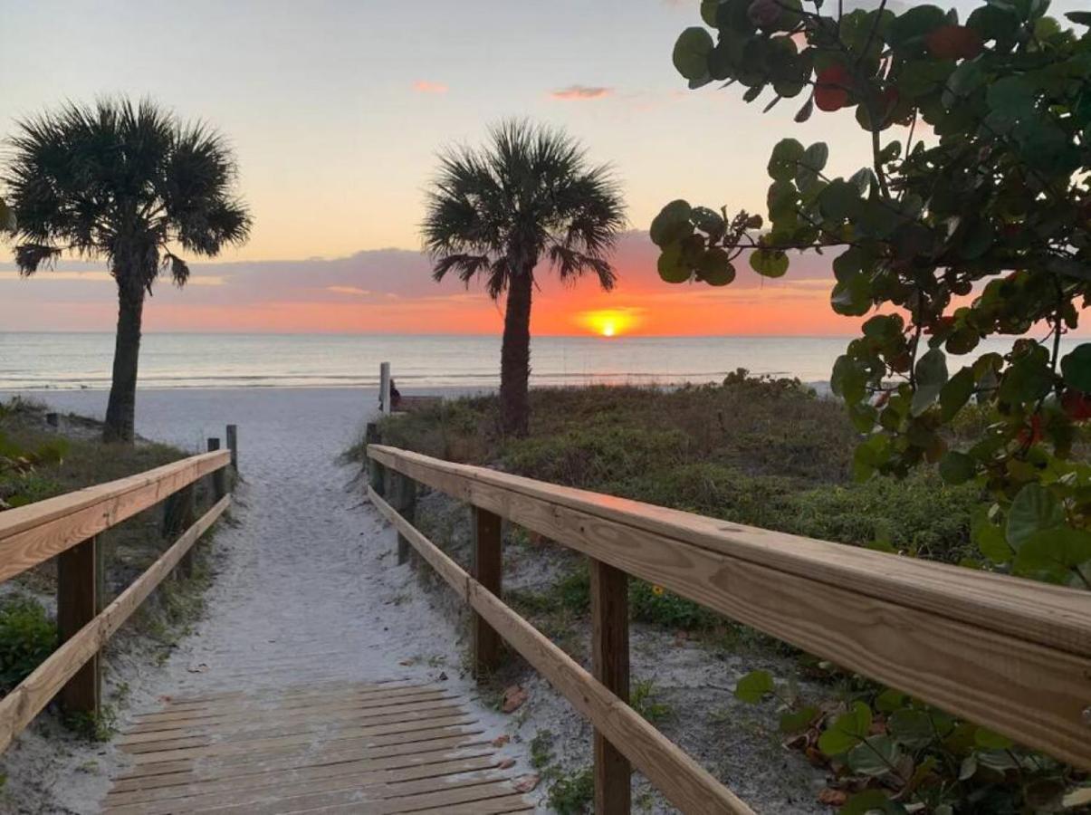 Welcome To Sea Forever Balcony With Ocean Views! Tampa Eksteriør bilde